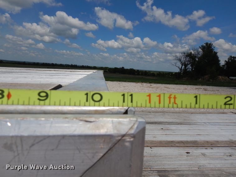 image for item FN9295 2004 Chaparral drop deck equipment trailer