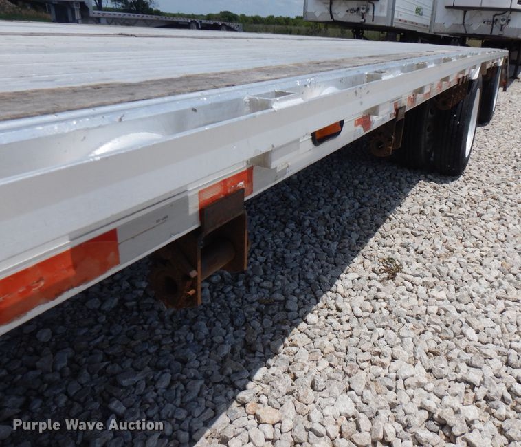 image for item FN9295 2004 Chaparral drop deck equipment trailer