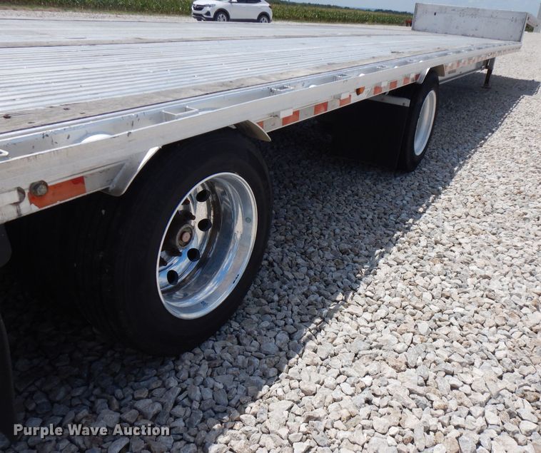image for item FN9295 2004 Chaparral drop deck equipment trailer