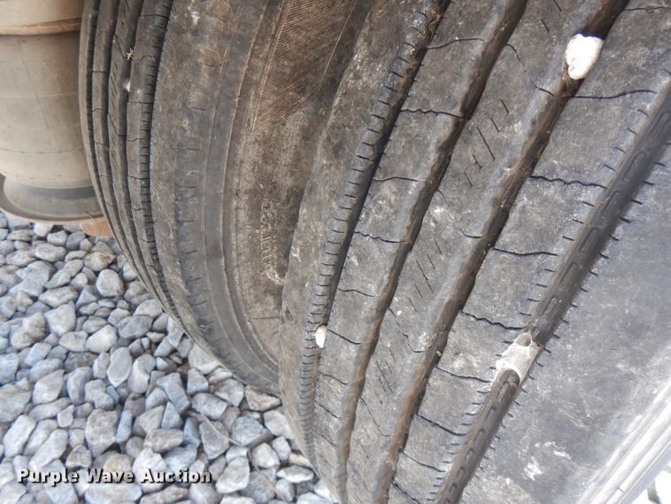 image for item FN9295 2004 Chaparral drop deck equipment trailer