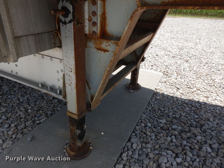 image for item FN9295 2004 Chaparral drop deck equipment trailer