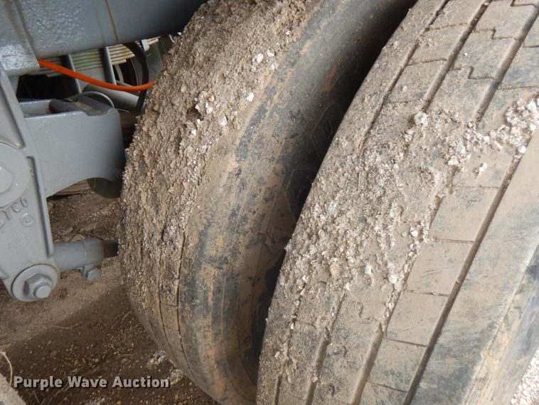 image for item FN9302 1987 Bar-Bel Fab Co. tank trailer