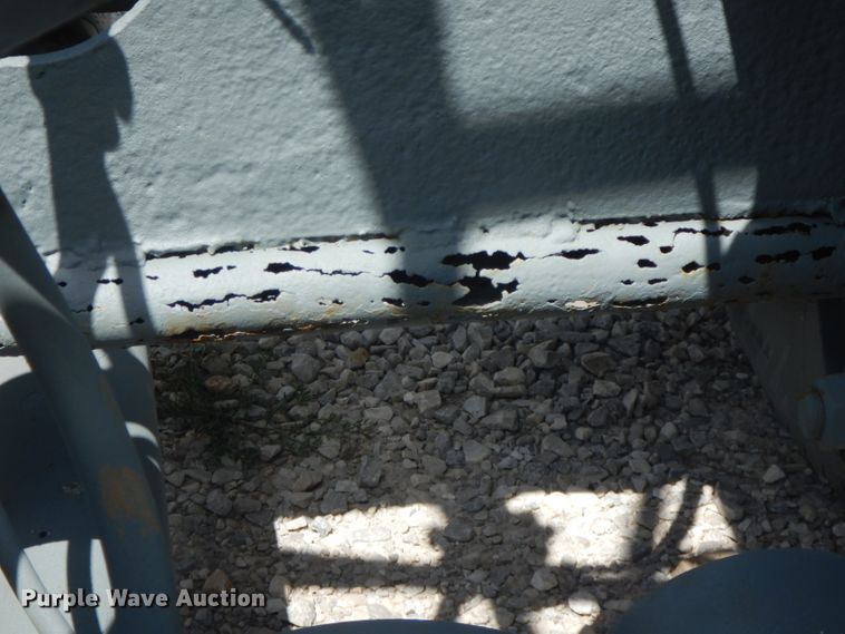 image for item FN9304 1984 Fruehauf pneumatic dry bulk trailer