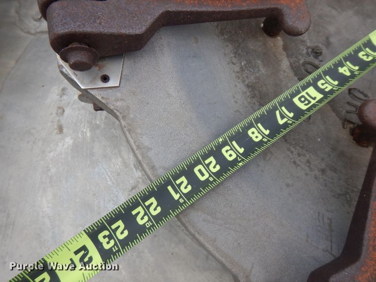 image for item FN9304 1984 Fruehauf pneumatic dry bulk trailer