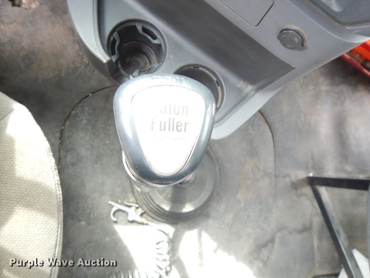 image for item FN9306 2008 Mack CHU  semi truck