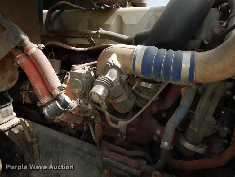 image for item FN9306 2008 Mack CHU  semi truck