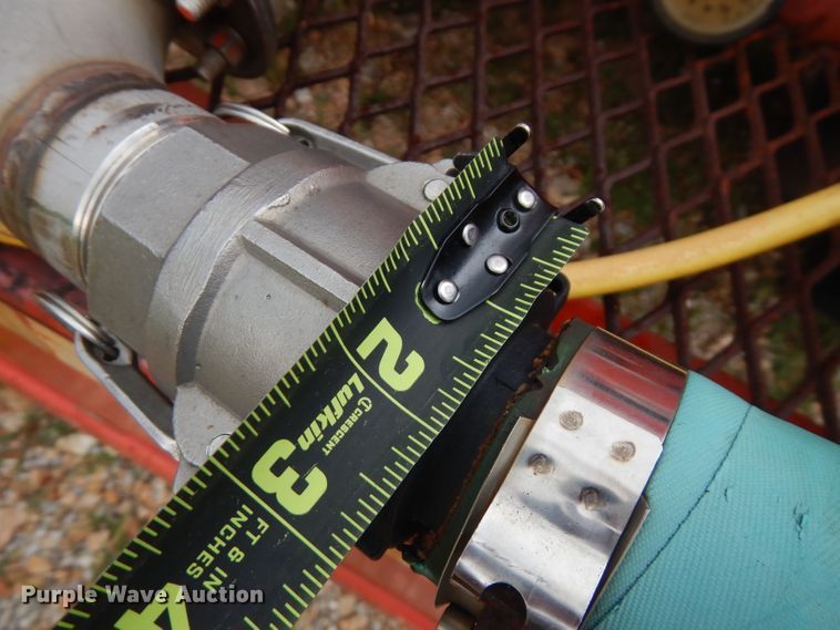 image for item FN9308 2004 Heil tank trailer