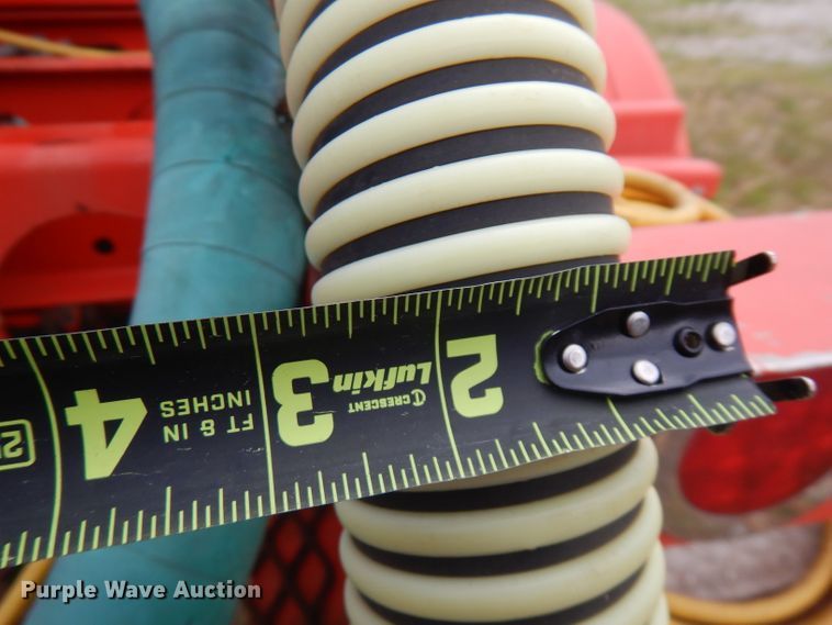 image for item FN9308 2004 Heil tank trailer