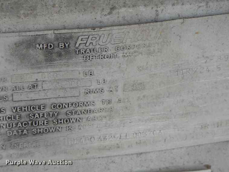 image for item FN9310 1990 Fruehauf pneumatic dry bulk trailer