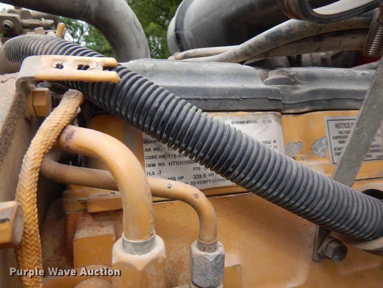 image for item FN9316 2000 International 9400i  semi truck