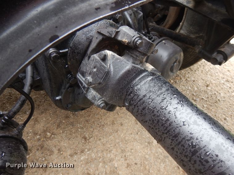 image for item FN9316 2000 International 9400i  semi truck