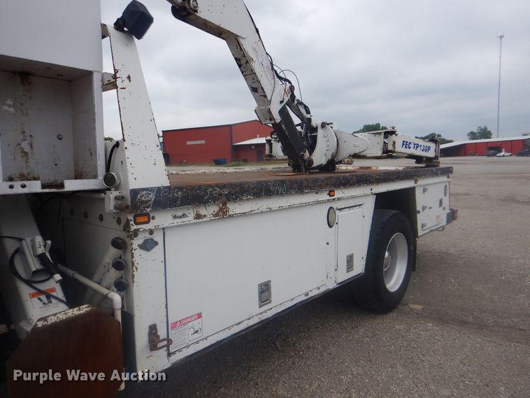 image for item GM9059 2012 Peterbilt 337  tire service truck