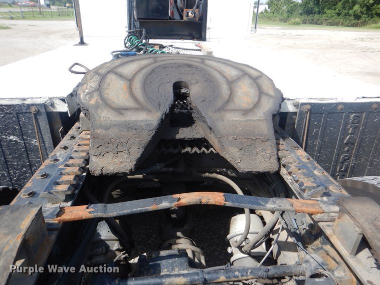 image for item GM9083 2012 Freightliner FS65  semi truck