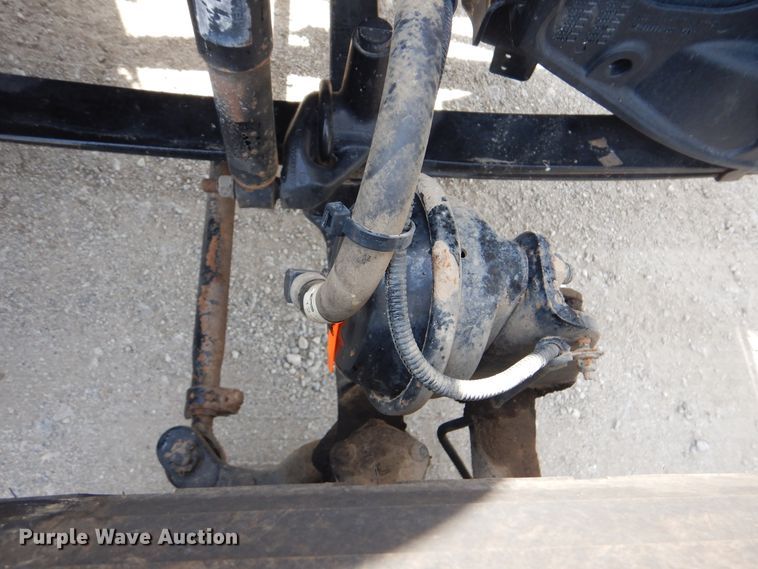 image for item GM9085 2010 Freightliner FLD  semi truck