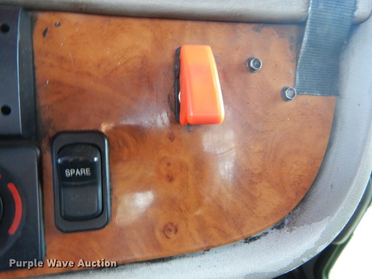 image for item GV9172 2007 Peterbilt 379  semi truck