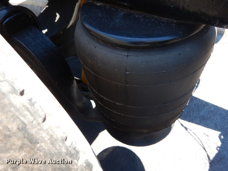 image for item GV9172 2007 Peterbilt 379  semi truck