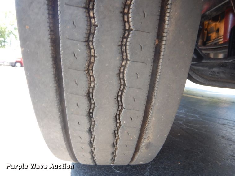 image for item GV9172 2007 Peterbilt 379  semi truck