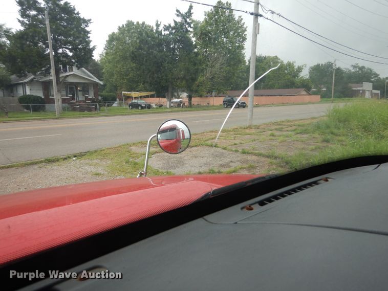 image for item GV9183 2006 Freightliner Columbia  semi truck