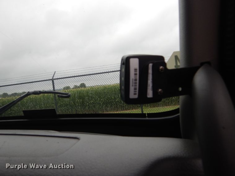 image for item GV9184 2009 Volvo VNL670  semi truck