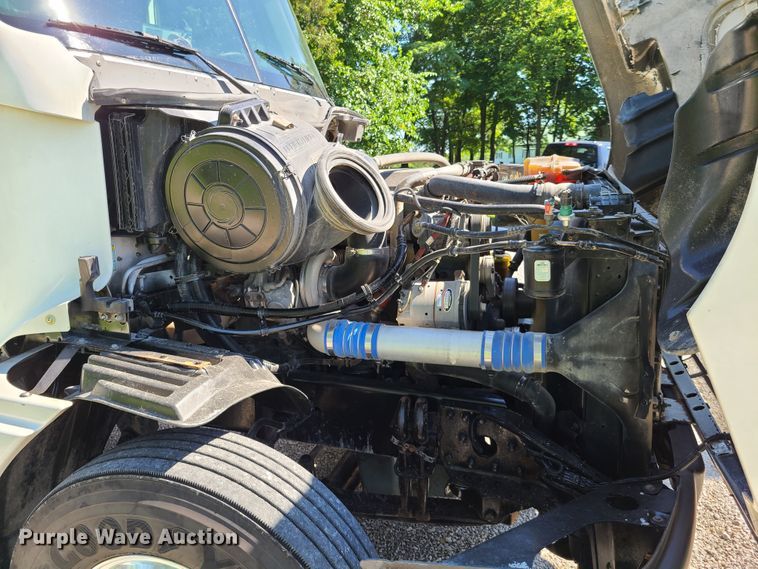 image for item GX9277 2009 Freightliner Century Class  semi truck