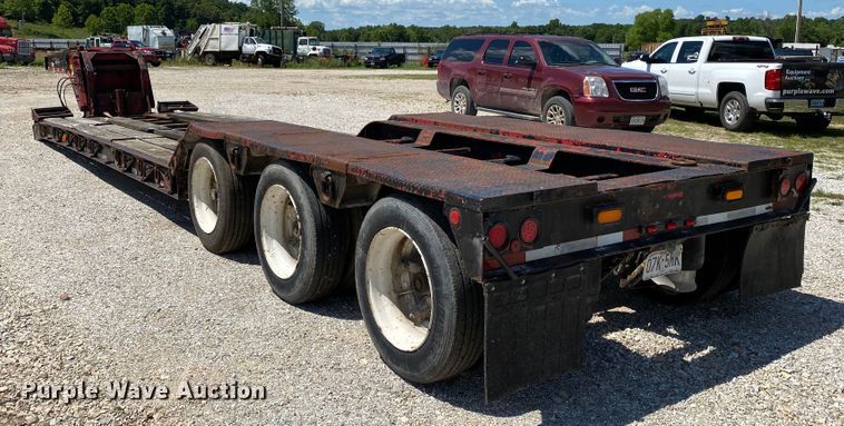 image for item HG9161 1991 Talbert T3DW-50SA-HRG-1-T1 lowboy equipment trailer