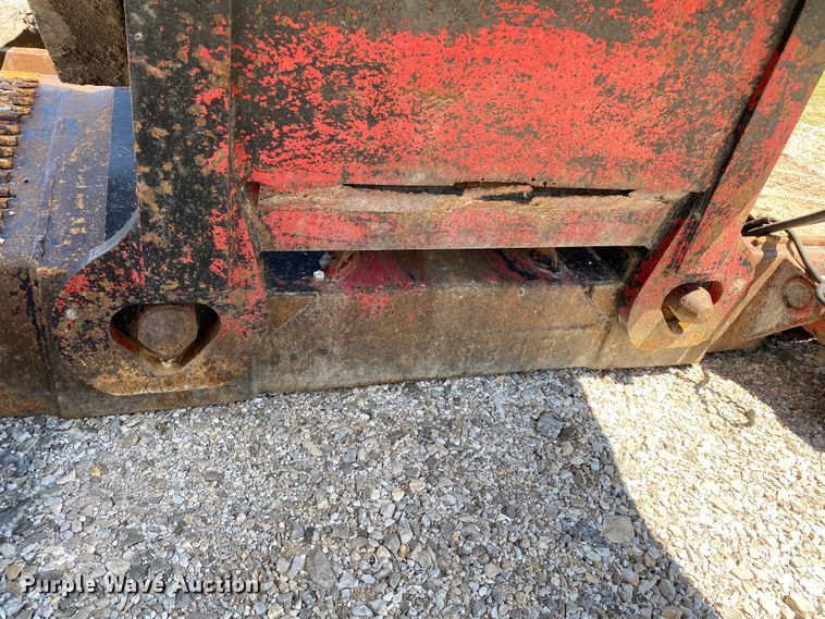 image for item HG9161 1991 Talbert T3DW-50SA-HRG-1-T1 lowboy equipment trailer