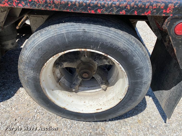 image for item HG9161 1991 Talbert T3DW-50SA-HRG-1-T1 lowboy equipment trailer