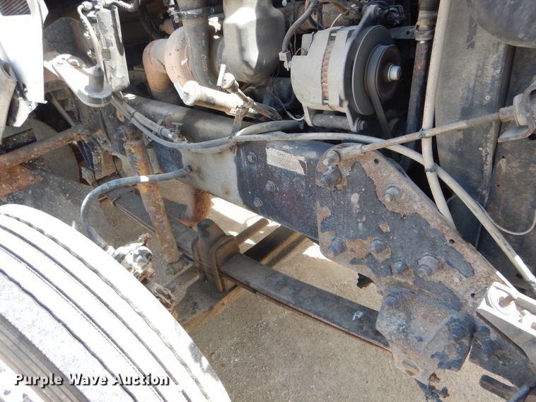 image for item HM9621 1992 Kenworth T400  semi truck