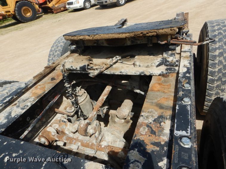 image for item HM9621 1992 Kenworth T400  semi truck