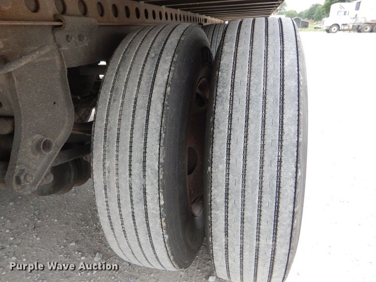 image for item HM9698 2000 Wabash dry van trailer