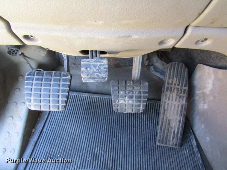 image for item HM9704 2010 Freightliner Cascadia  semi truck