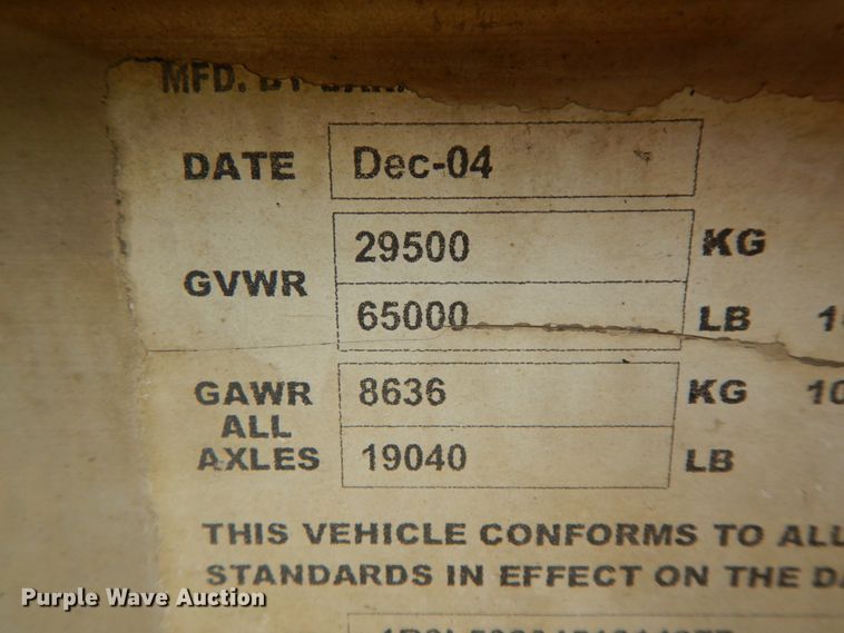 image for item HM9735 2005 Barrett livestock trailer