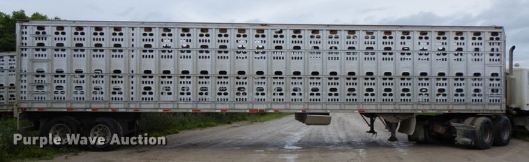 image for item HM9736 2005 Barrett livestock trailer