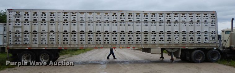 image for item HM9737 2005 Barrett livestock trailer