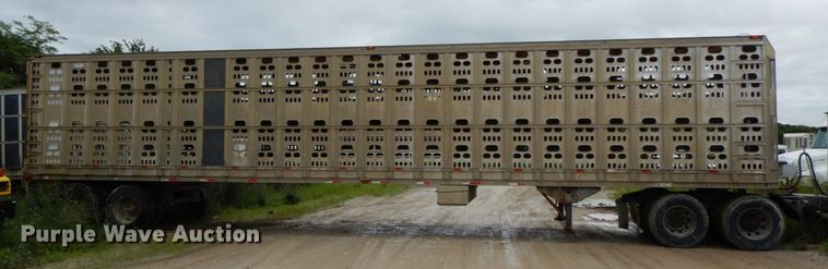 image for item HM9738 2003 Barrett livestock trailer