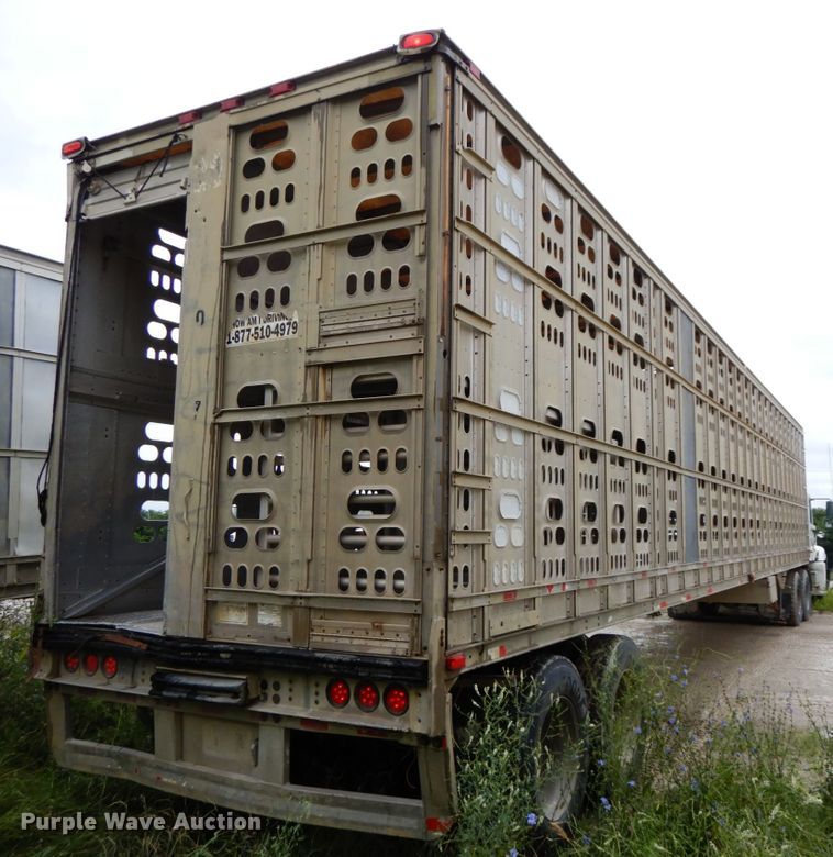 image for item HM9738 2003 Barrett livestock trailer
