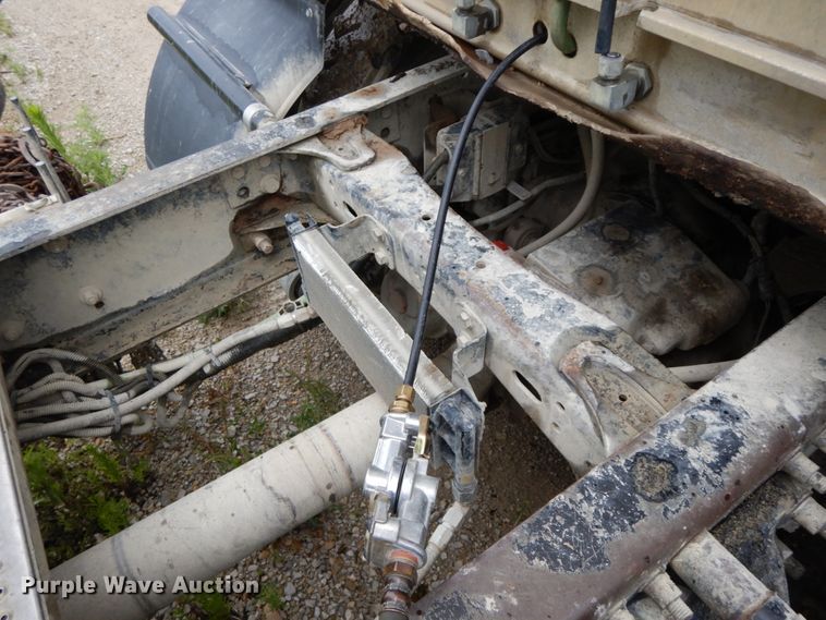 image for item HM9738 2003 Barrett livestock trailer