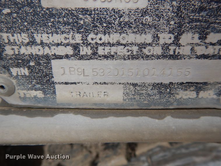 image for item HM9739 2005 Barrett livestock trailer