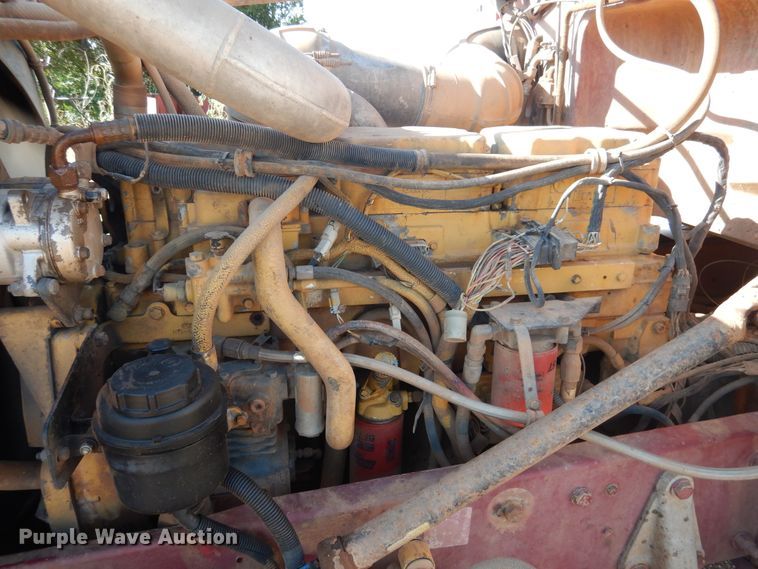 image for item HO9024 1992 Peterbilt 379  semi truck