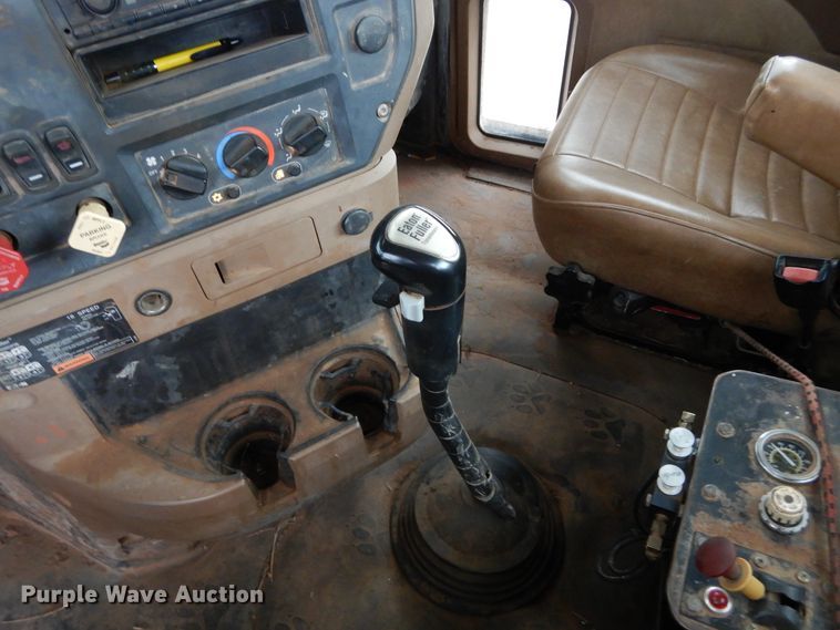 image for item HS9714 2012 Mack GU713  semi truck