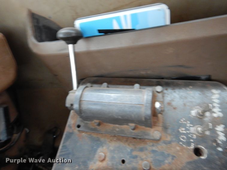 image for item HS9714 2012 Mack GU713  semi truck