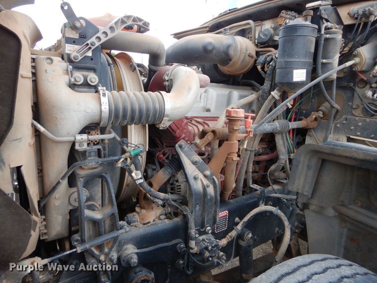 image for item HS9714 2012 Mack GU713  semi truck