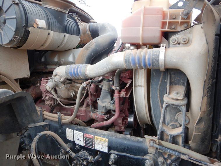 image for item HS9714 2012 Mack GU713  semi truck