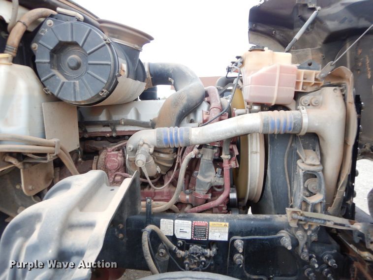 image for item HS9714 2012 Mack GU713  semi truck