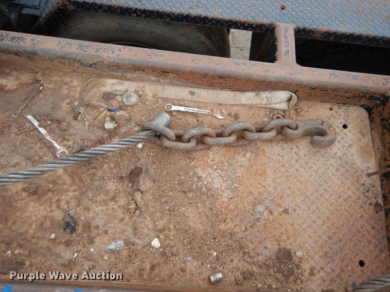 image for item HS9714 2012 Mack GU713  semi truck