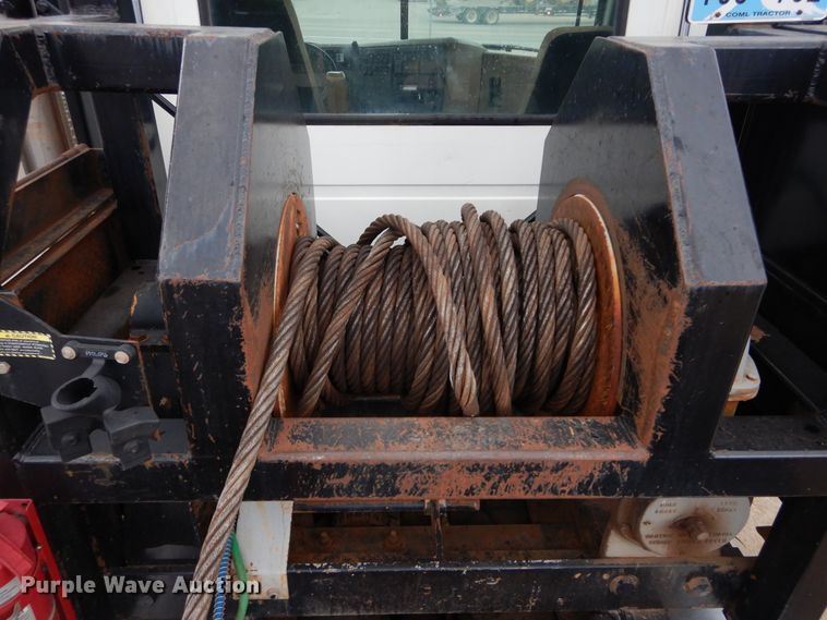 image for item HS9714 2012 Mack GU713  semi truck