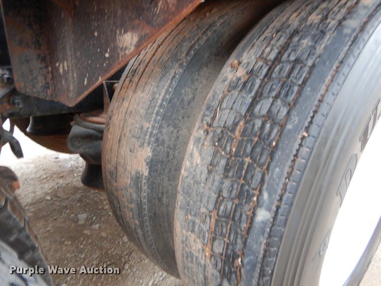 image for item HS9714 2012 Mack GU713  semi truck