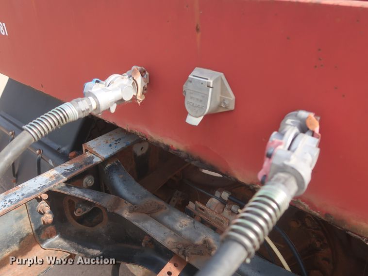 image for item HT9610 2008 Nuttall 235LB drop deck equipment trailer