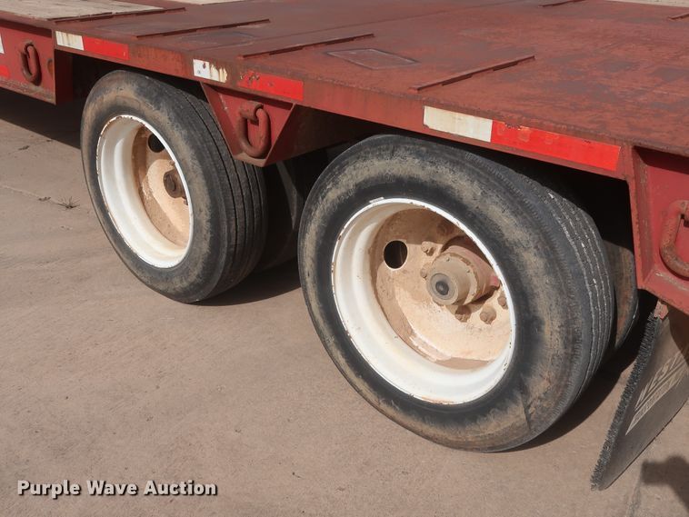 image for item HT9610 2008 Nuttall 235LB drop deck equipment trailer