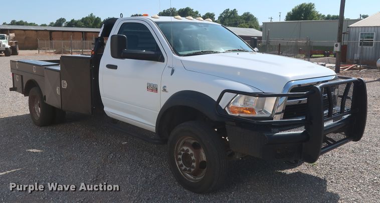 image for item HT9626 2011 Dodge Ram 5500HD  flatbed truck